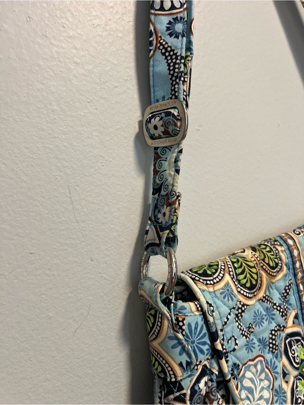 Vera Bradley Saddle Up Bali Blue Crossbody Shoulder Bag Floral Magnetic Flap M - Picture 8 of 16